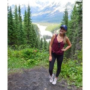 Meet your Posher, Jesseca